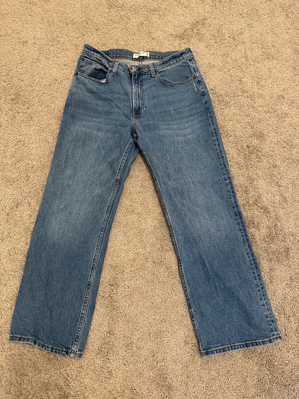 Abercrombie the baggy mid rise jeans